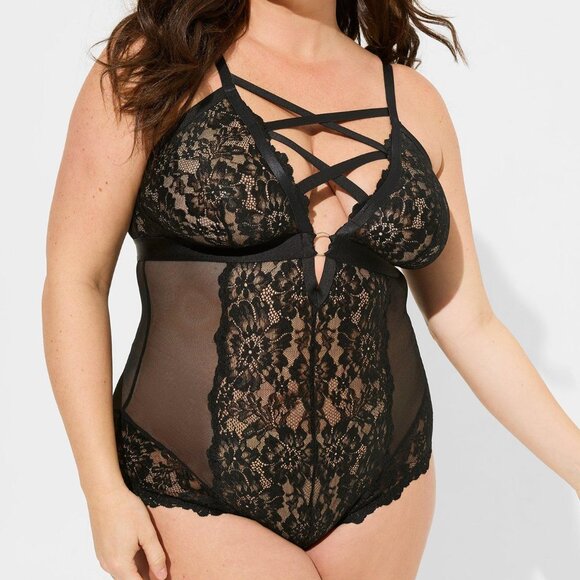 ❤️NWT VINTAGE TORRID LINGERIE BODYSUIT - BLACK - STRAPPY FLORAL LACE - PLUS SIZE - Picture 1 of 12